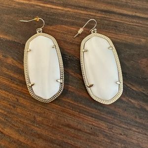 Kendra Scott Danielle earrings